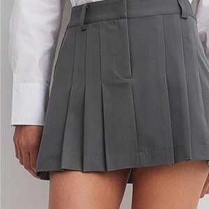 Brand new with tag Gray Pleated Women's Shorts